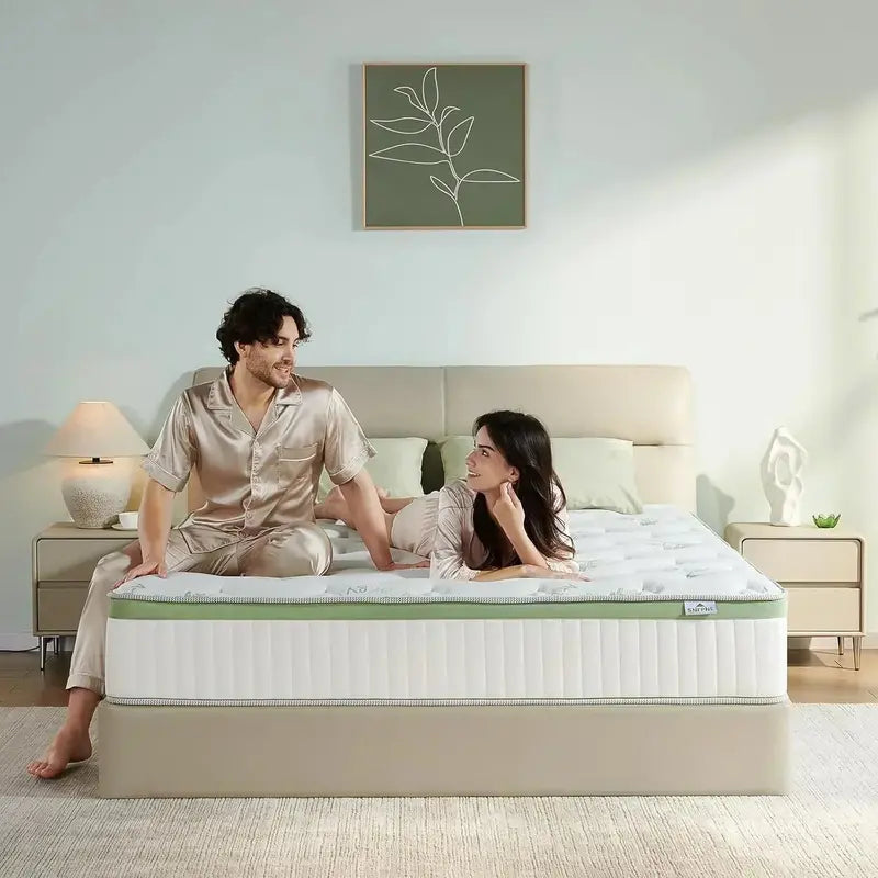 12-Inch Queen Hybrid Mattress ¨C Balanced Support with Memory Foam &amp; Encased Coils