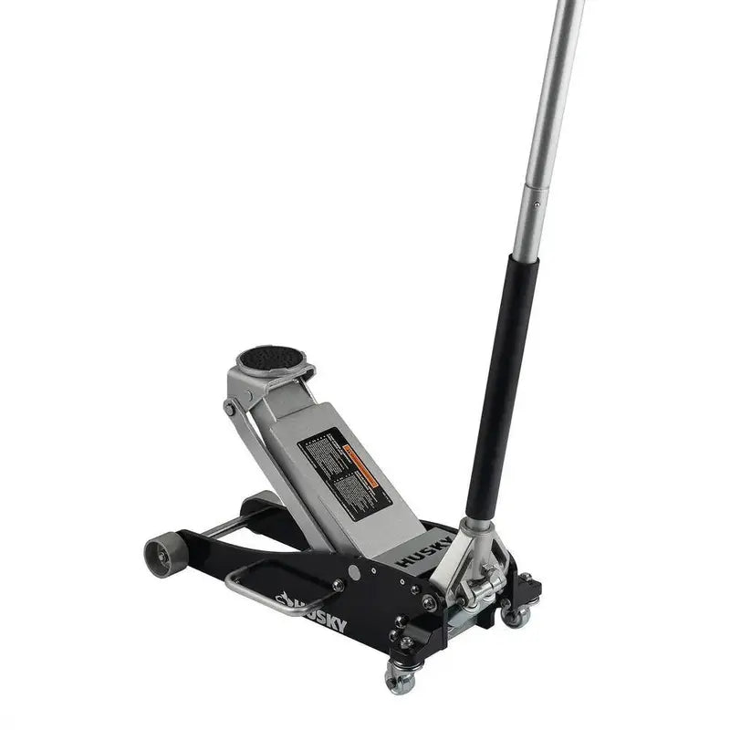 3-Ton Aluminum-Steel Hybrid Floor Jack ¨C Compact Low-Profile Design for Automotive Use